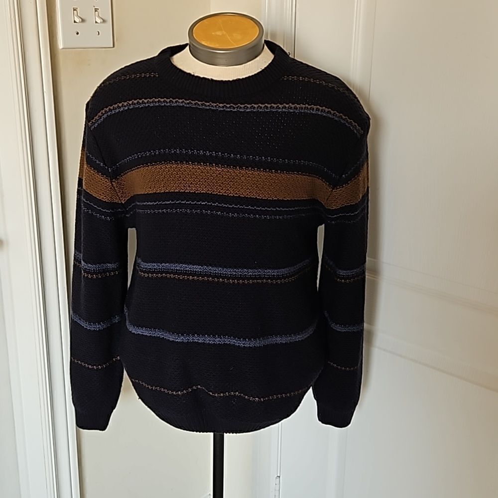 Van Heusen Men's Knitted Long Sleeves Sweater Medium Navy Blue/Brown